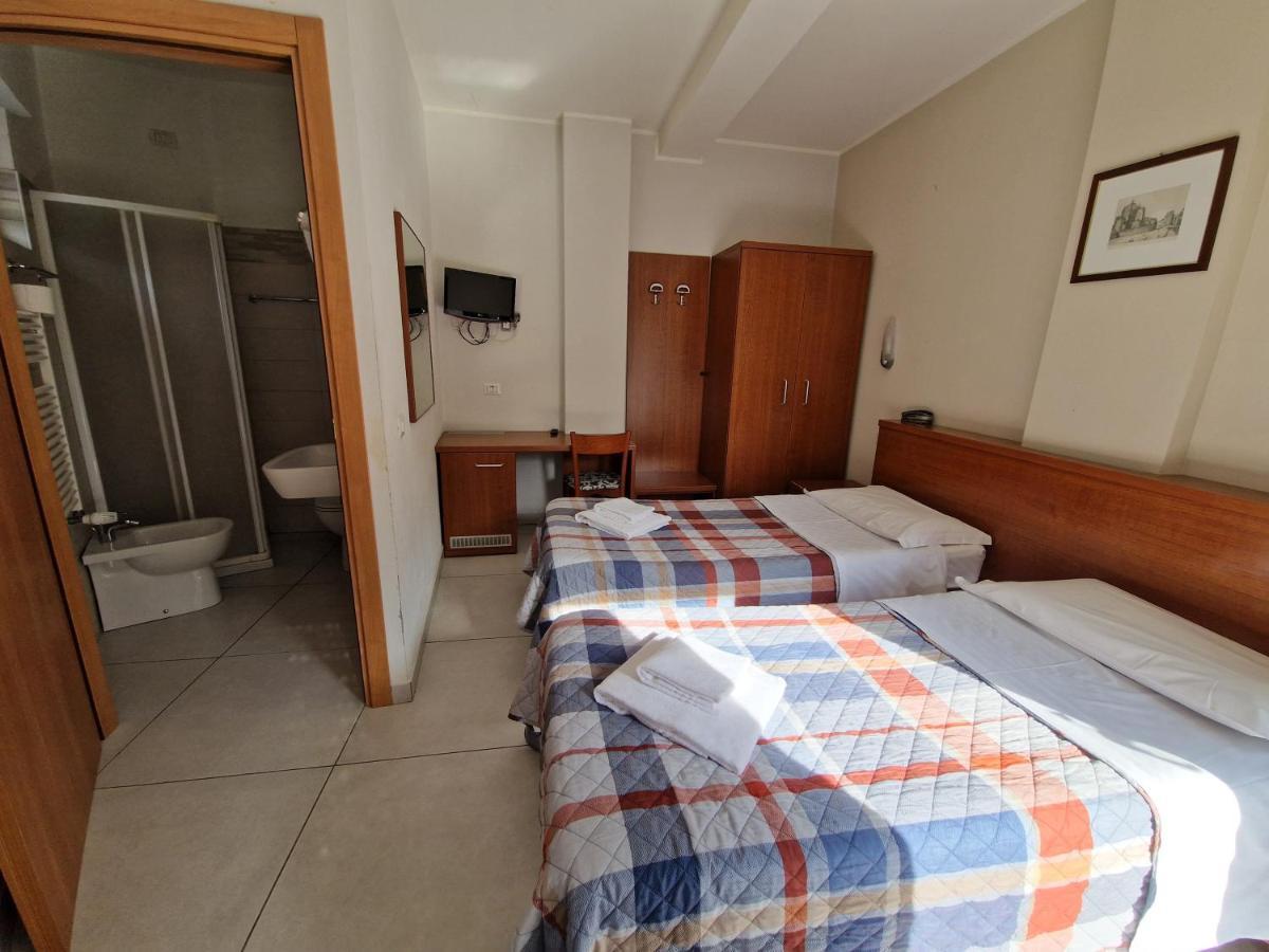Hotel Bonola Мілан Екстер'єр фото